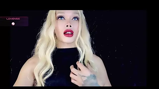 PRETTY_BIGCOCK1 Adlı Modelin Canlı XXX Sohbeti