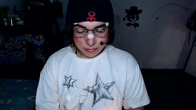 Cutie_Sam élő XXX-chatje