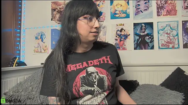 Chatroom XXX en direct de snowblack_