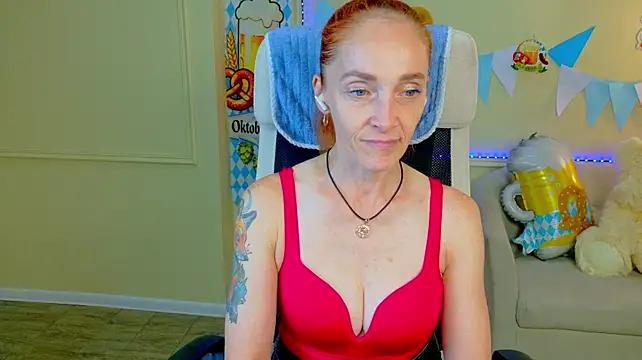 XXX chat uživo modela BreeTerner