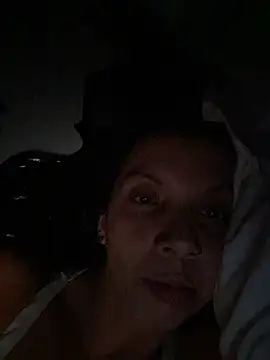 XXX chat uživo modela DinahCarter