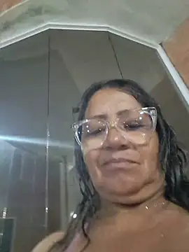 Vickyfox_ Adlı Modelin Canlı XXX Sohbeti