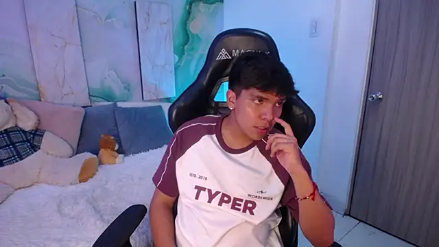 Thiago_Knox 在線直播表演