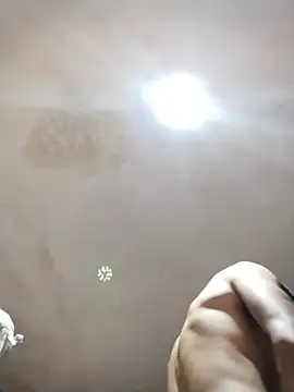 צ'אט XXX בשידור חי של GqGarcia
