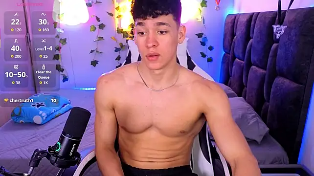 Luke_Muscle – Naživo XXX chat