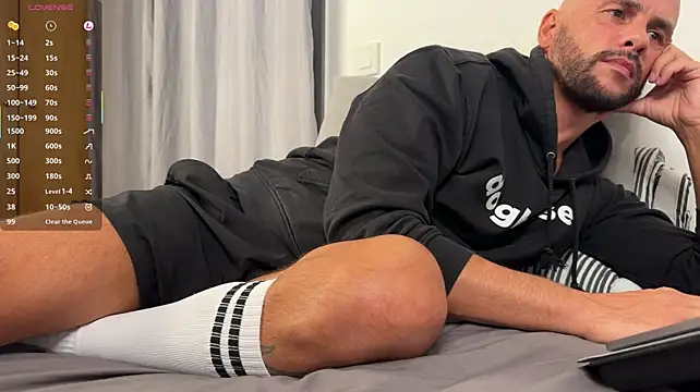 XXX chat uživo modela tim_beard