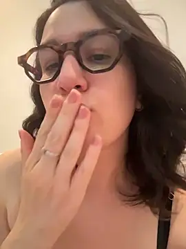 amooraaamoon's Live XXX Chat