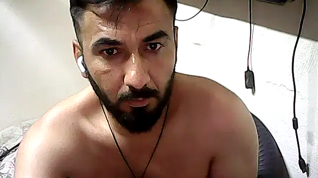Chatroom XXX en direct de leon_ates