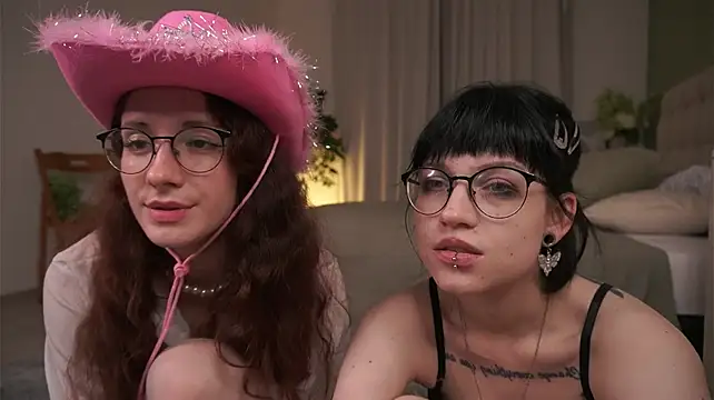 TeaseDealer – Naživo XXX chat