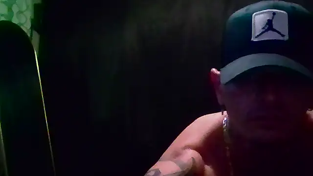 NEWHUNGBOY's Live XXX Chat