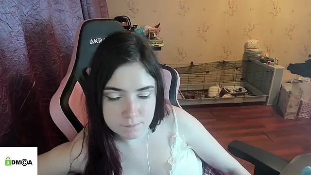 Crazy_forest_fairy's Live XXX Chat