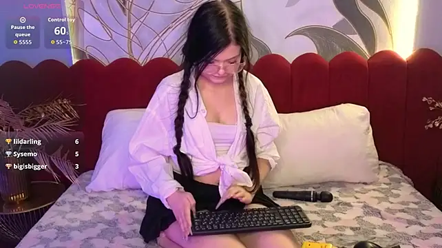 SkyeHayes Live XXX-Chat