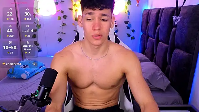 Luke_Muscle 即時 XXX 聊天