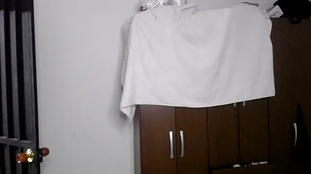 Kenner_fox77 XXX чат на живо
