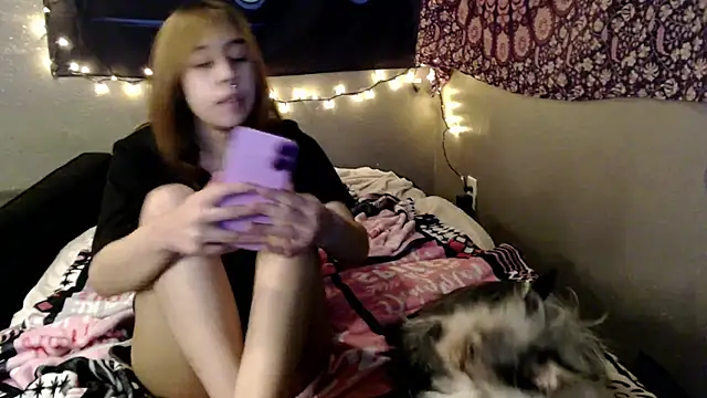 XXX chat uživo modela London_Ray