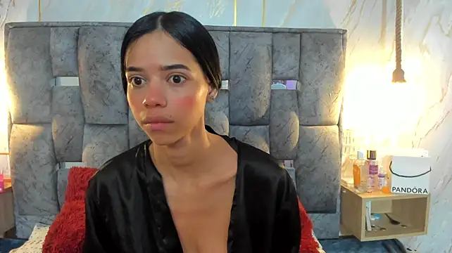 XXX chat uživo modela allison_11