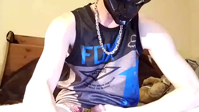 XXX chat uživo modela mrtobycharter