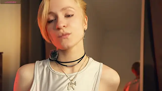 JanettePerro Chat XXX live