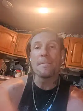 Tattoogonewild XXX чат на живо
