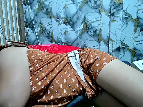 Laiskie_33n Live XXX chat