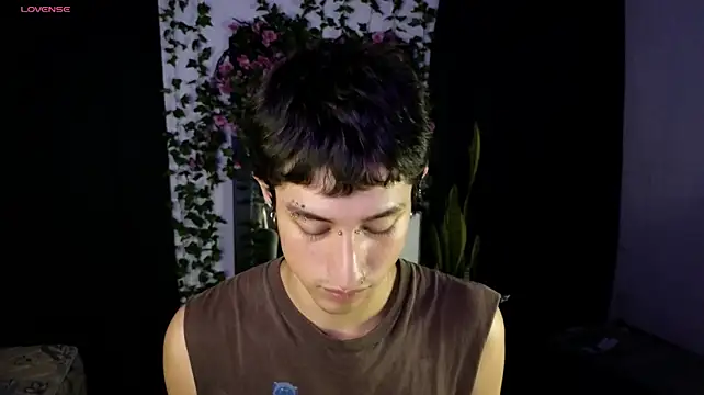 troyskarz live XXX chat