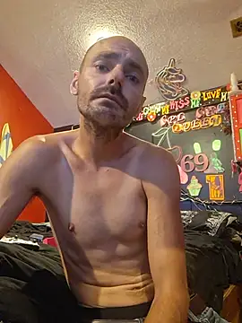 DaddyAndSplashQueen's Live XXX Chat