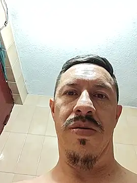 Živý XXX chat RokyVergao