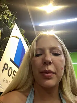 Juuhschmitt Show in webcam