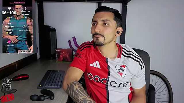 Czat XXX na żywo – Marck_Muscle