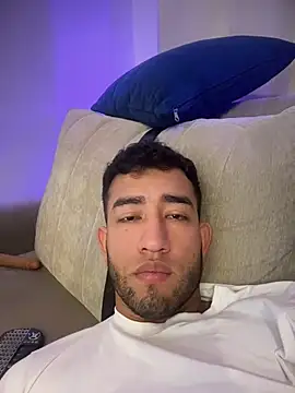 Czat XXX na żywo – liam_bronw