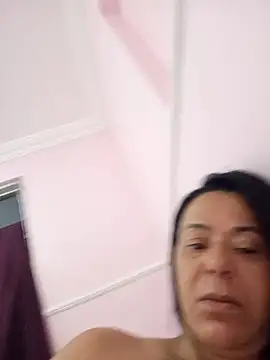 XXX chat uživo modela lucineia7