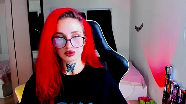 your_tora Adlı Modelin Canlı XXX Sohbeti