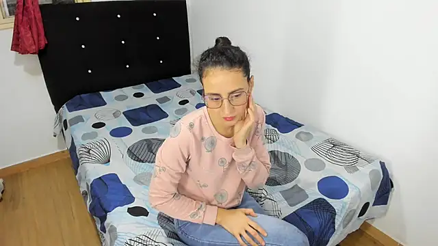 RachelJones_'s Live XXX Chat