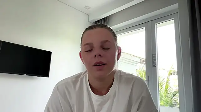 AmieLendor's Live XXX Chat