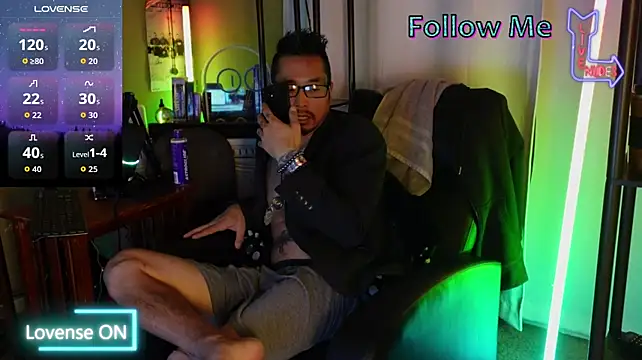 Ghost11_11's Live XXX Chat