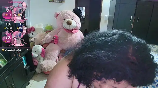 XXX chat uživo modela millaroberts