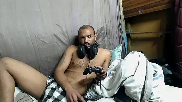 צ'אט XXX בשידור חי של Camodick