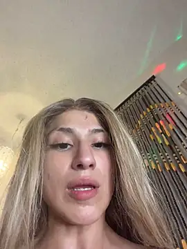 theetriniti's Live XXX Chat