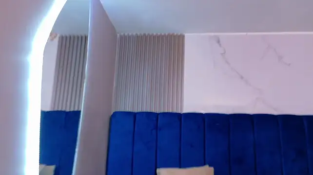 venusdemonaco's Live XXX Chat