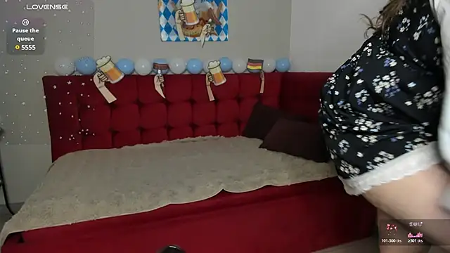MonikaCharming Chat XXX in diretta