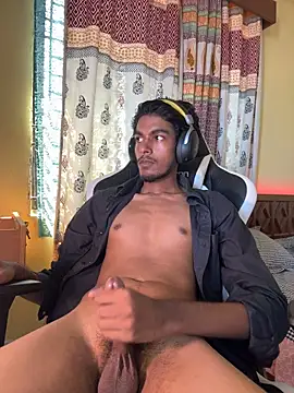 Chat +18 de GunSlay ao vivo
