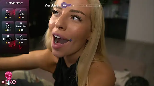 SerenaNoir's Live XXX Chat