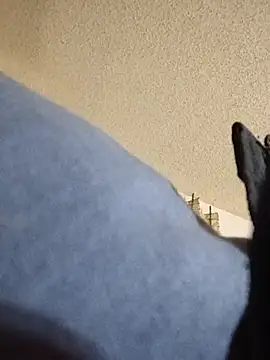 XXX chat uživo modela Rootpass222