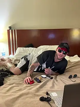 Livingpuddle Live XXX Chat