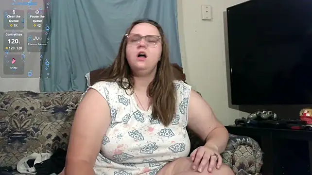 TurtleLady420 Adlı Modelin Canlı XXX Sohbeti