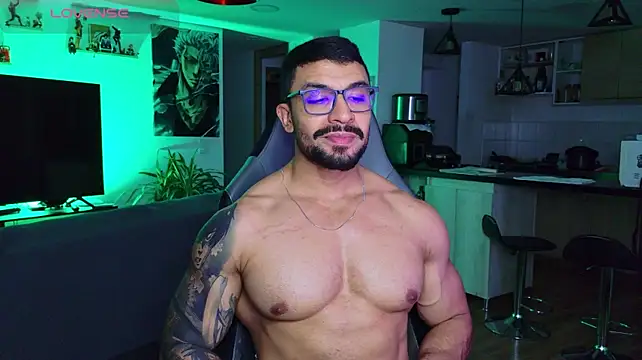 Онлайн чат XXX Michael_Diamond