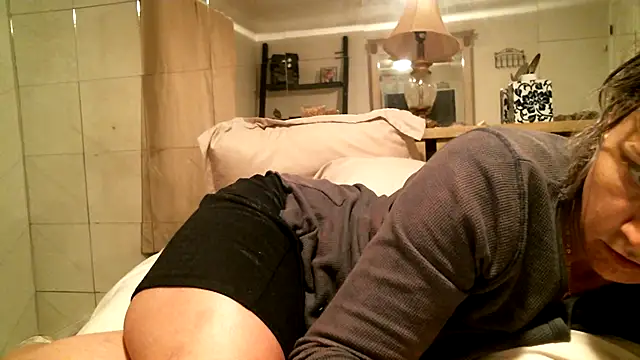 SexyB214 Adlı Modelin Canlı XXX Sohbeti