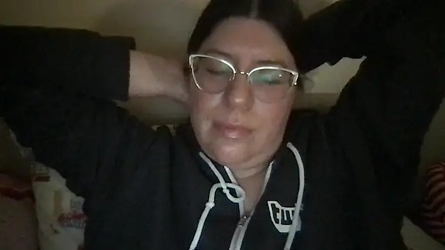 HYPHYtypen Live XXX chat