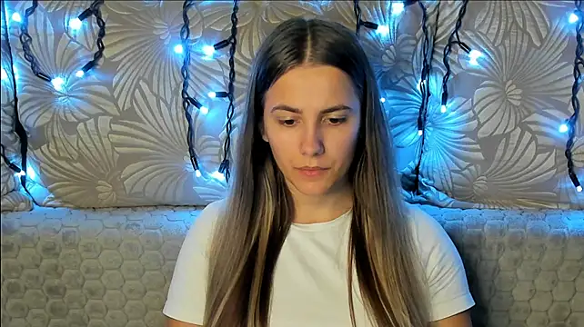 XXX chat uživo modela MaggieCake