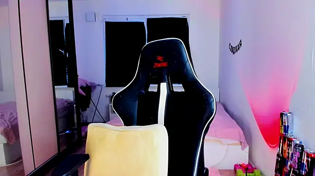 your_tora's Live XXX Chat